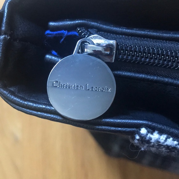 Christian Lacroix Plaid Tote w/Crossbody - Picture 4 of 8